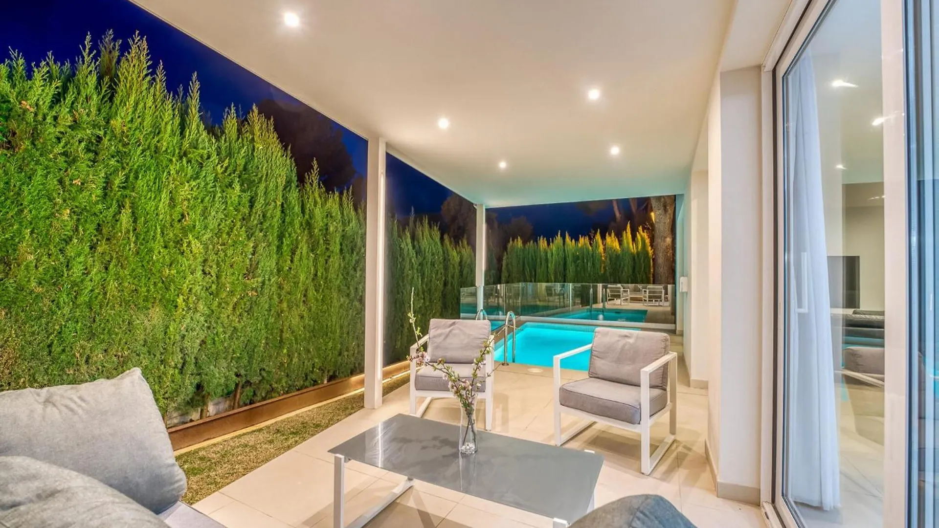 Holiday Home With Fenced Garden Alcudia   Alcudia (Mallorca)