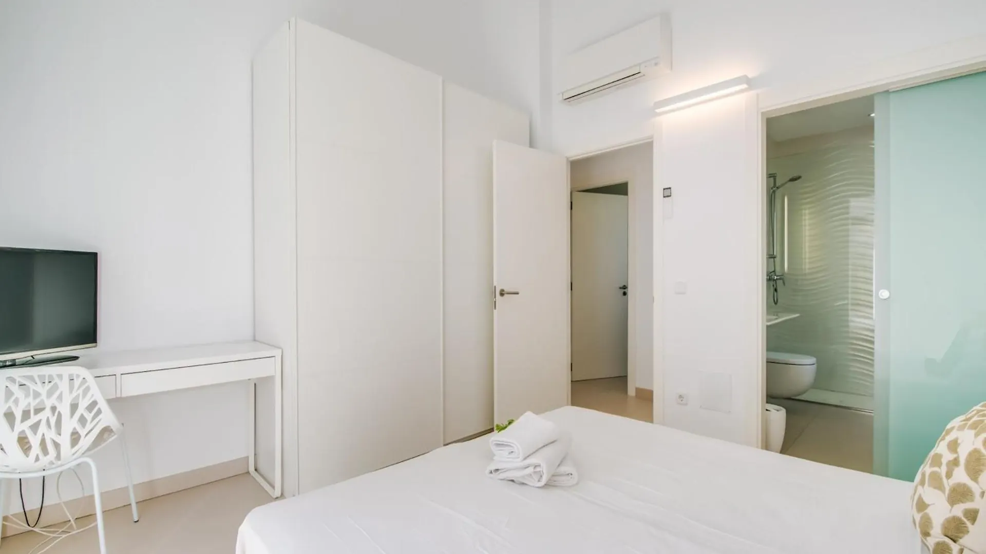 Holiday Home With Fenced Garden Alcudia